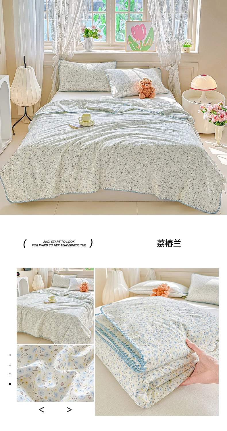 Floral Shell-Embroidered Crinkled Cotton Summer Quilt – Lightweight AC Blanket for Warm Nights