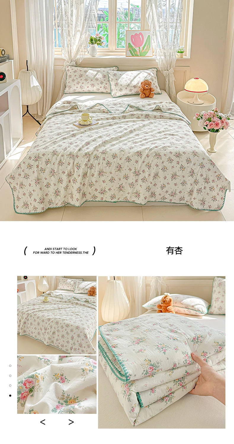 Floral Shell-Embroidered Crinkled Cotton Summer Quilt – Lightweight AC Blanket for Warm Nights