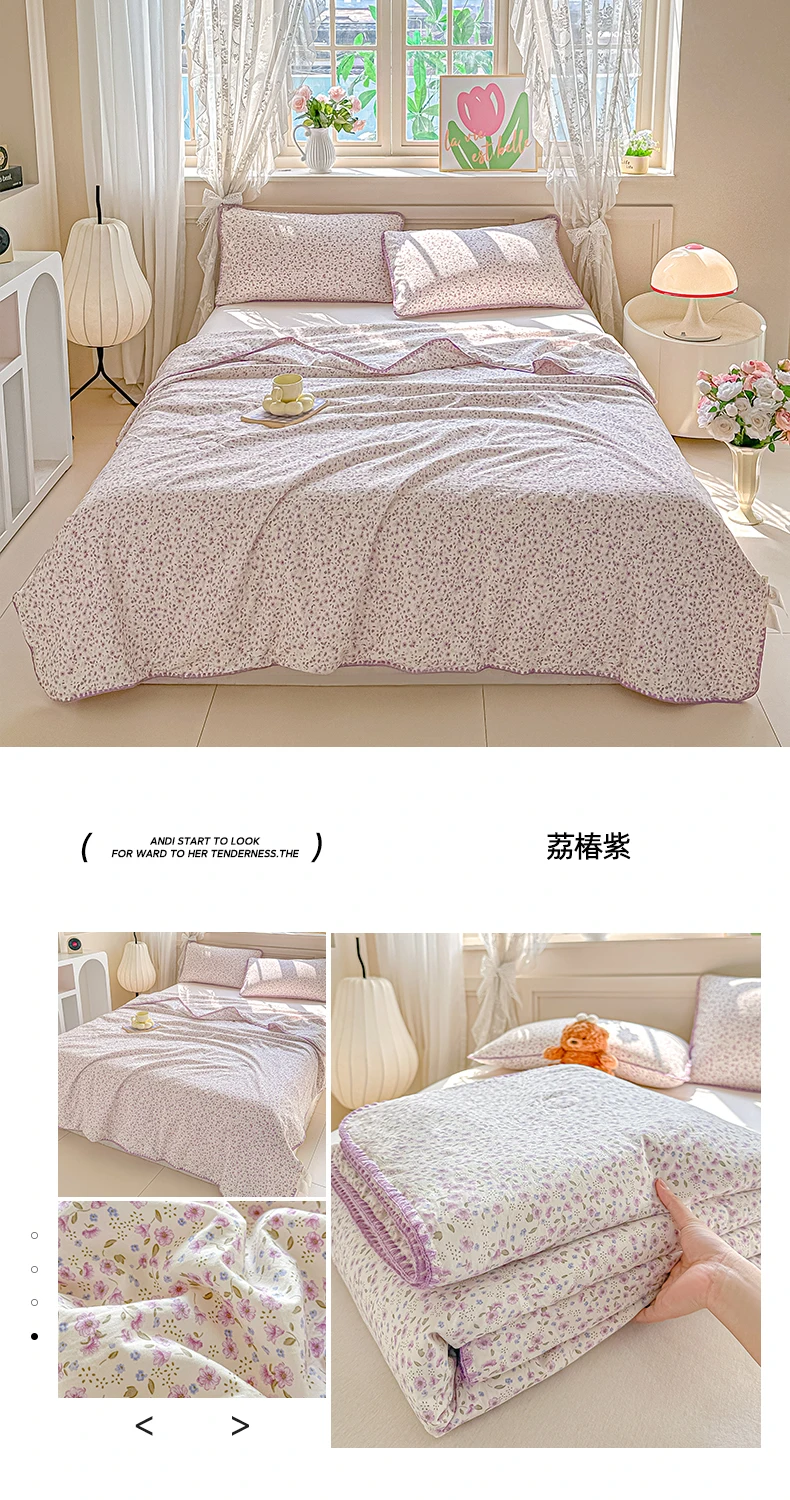Floral Shell-Embroidered Crinkled Cotton Summer Quilt – Lightweight AC Blanket for Warm Nights